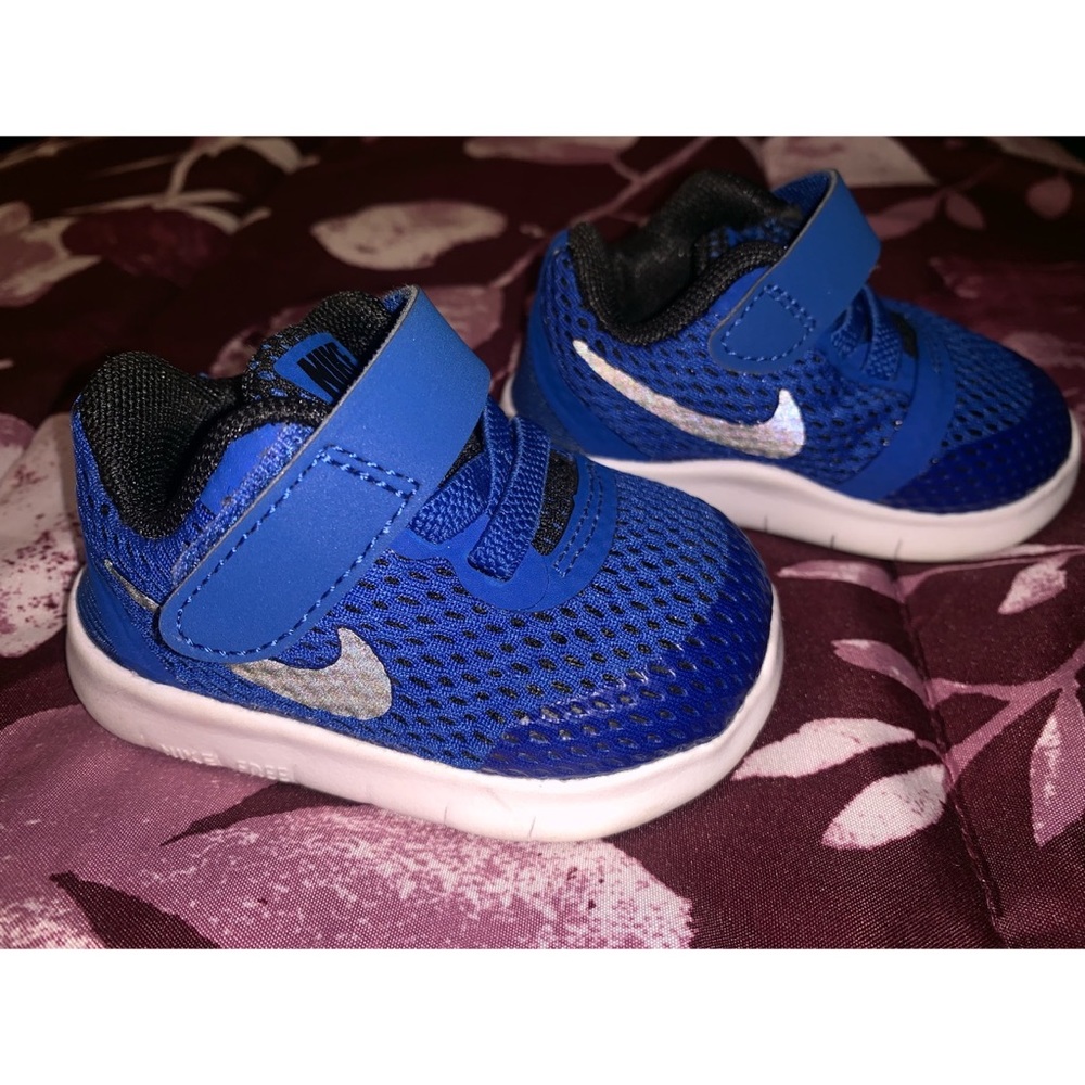 SOLD‼️ Newborn Nike Shoes